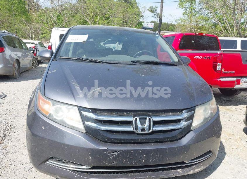 Photo 12 of 2017 Honda Odyssey EX-L (VIN 5FNRL5H67HB010963)