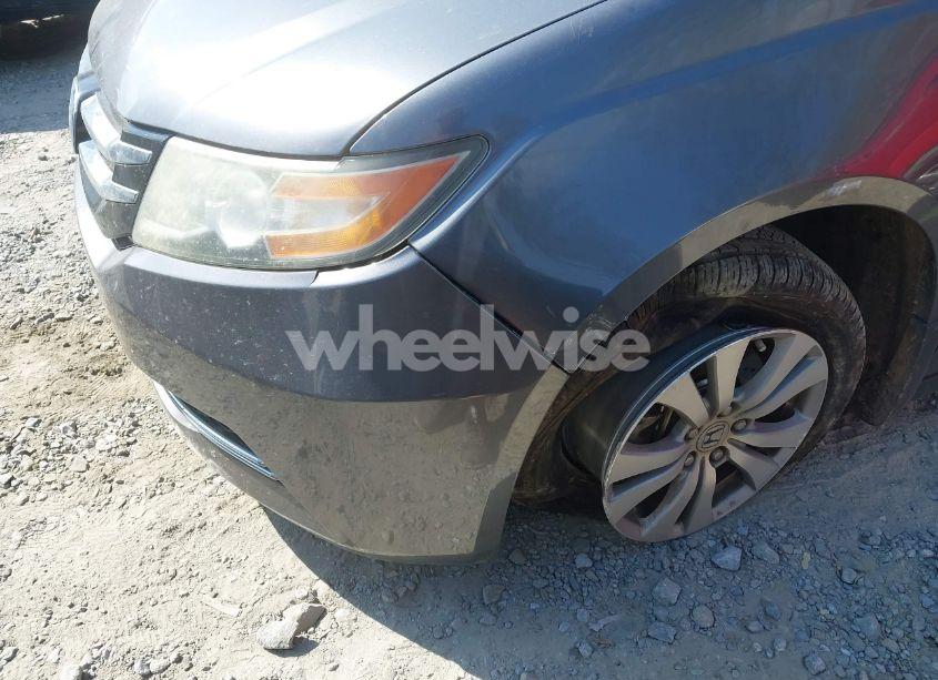 Photo 6 of 2017 Honda Odyssey EX-L (VIN 5FNRL5H67HB010963)