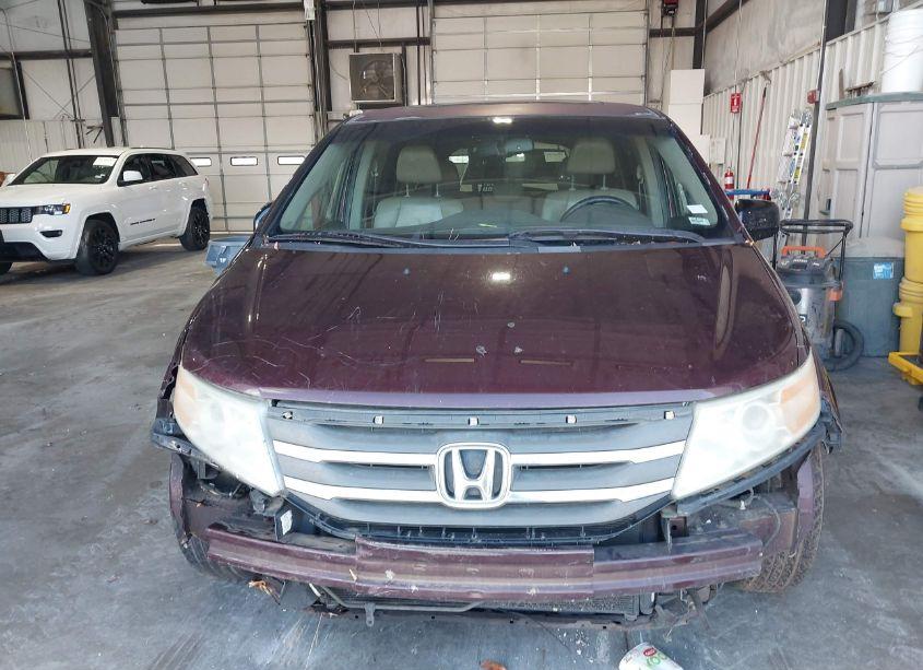 Photo 12 of 2011 Honda Odyssey EX-L (VIN 5FNRL5H68BB016522)