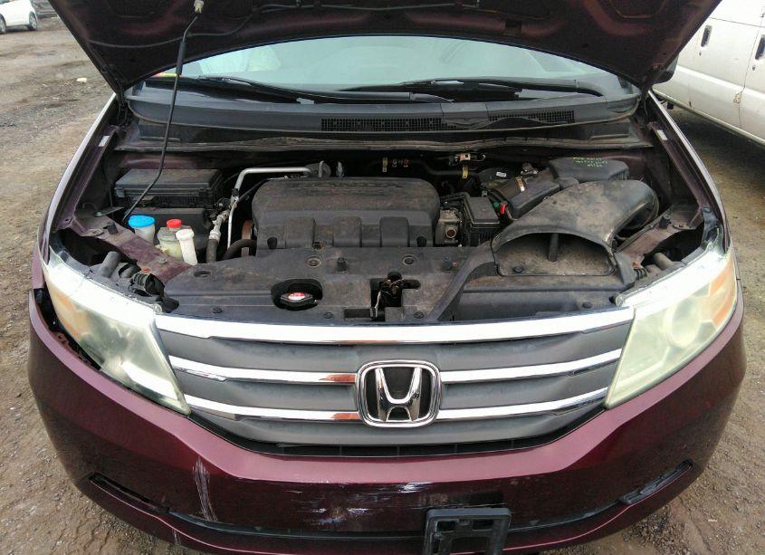 Photo 10 of 2011 Honda Odyssey EX-L (VIN 5FNRL5H68BB046717)