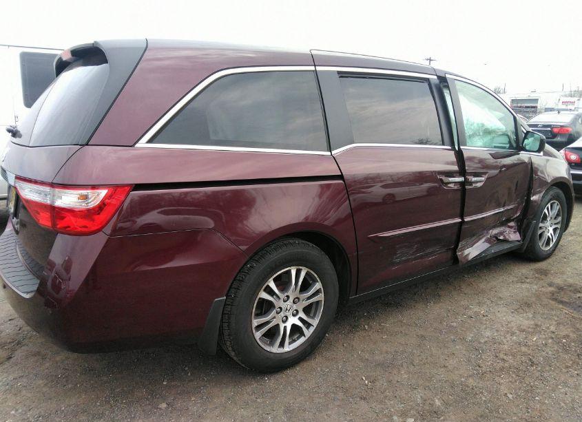 Photo 4 of 2011 Honda Odyssey EX-L (VIN 5FNRL5H68BB046717)