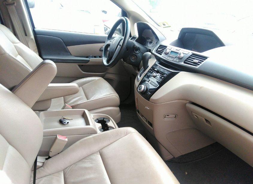 Photo 5 of 2011 Honda Odyssey EX-L (VIN 5FNRL5H68BB046717)