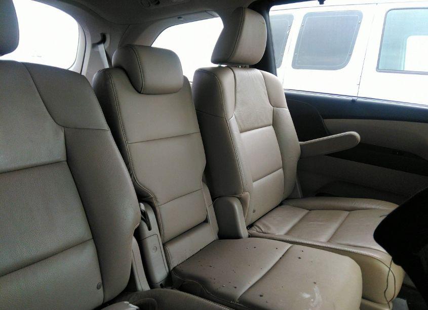 Photo 8 of 2011 Honda Odyssey EX-L (VIN 5FNRL5H68BB046717)