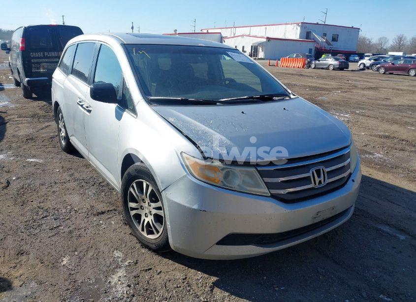 2011 Honda Odyssey EX-L (VIN 5FNRL5H68BB048855) main photo