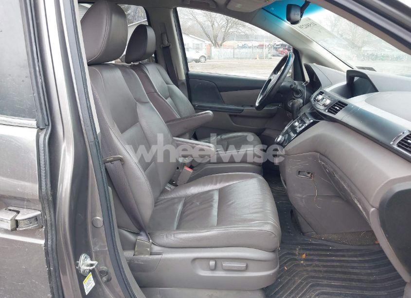 Photo 5 of 2011 Honda Odyssey EX-L (VIN 5FNRL5H68BB058849)