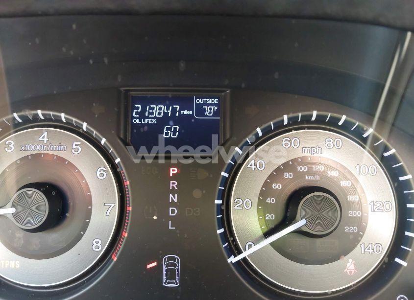Photo 15 of 2011 Honda Odyssey EX-L (VIN 5FNRL5H68BB071178)