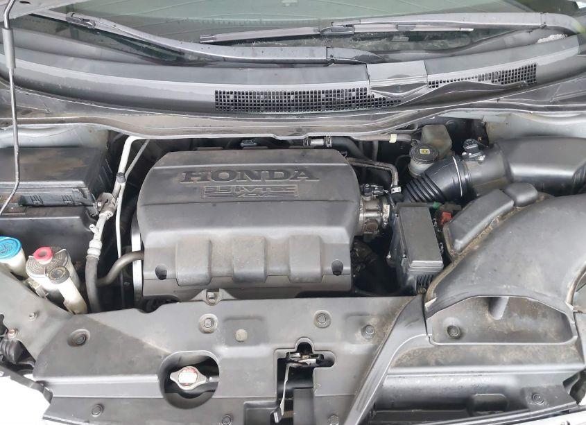 Photo 10 of 2011 Honda Odyssey EX-L (VIN 5FNRL5H68BB072220)