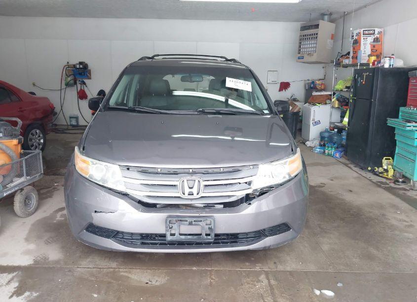 Photo 13 of 2011 Honda Odyssey EX-L (VIN 5FNRL5H68BB072220)