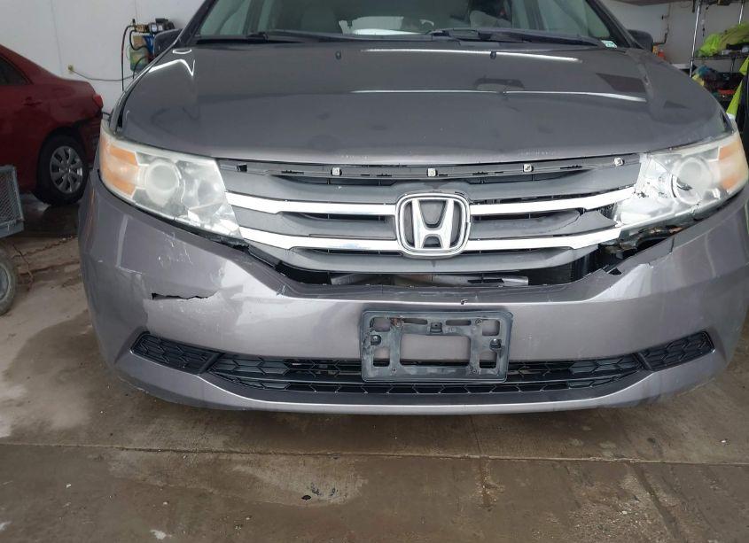 Photo 20 of 2011 Honda Odyssey EX-L (VIN 5FNRL5H68BB072220)