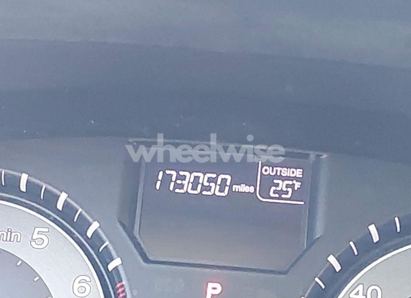 Photo 15 of 2011 Honda Odyssey EX-L (VIN 5FNRL5H68BB080849)