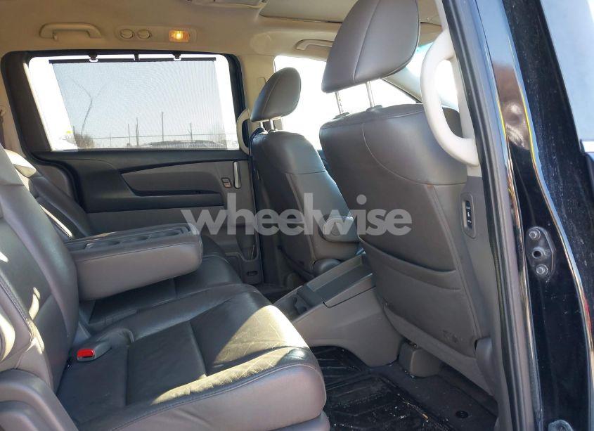 Photo 8 of 2011 Honda Odyssey EX-L (VIN 5FNRL5H68BB080849)