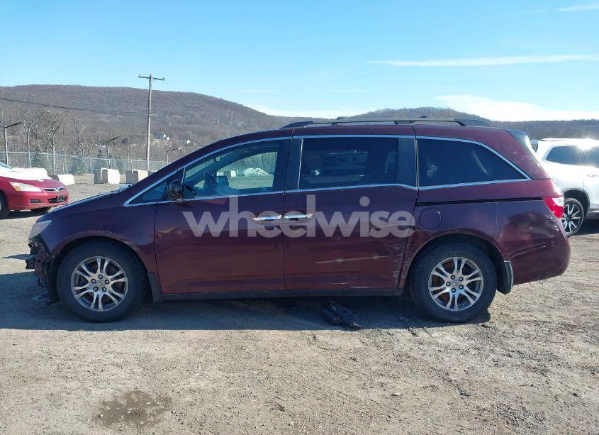 Photo 15 of 2011 Honda Odyssey EX-L (VIN 5FNRL5H68BB083914)