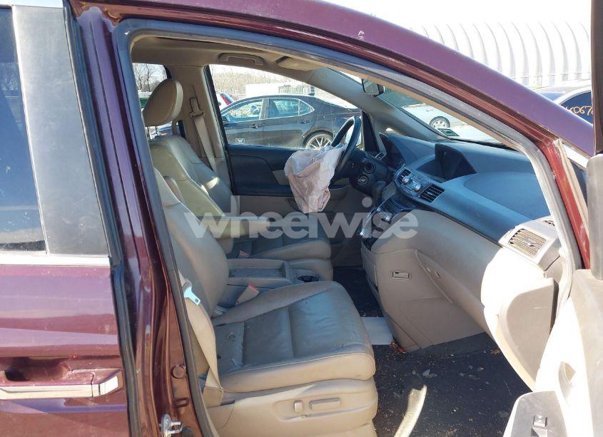 Photo 5 of 2011 Honda Odyssey EX-L (VIN 5FNRL5H68BB083914)