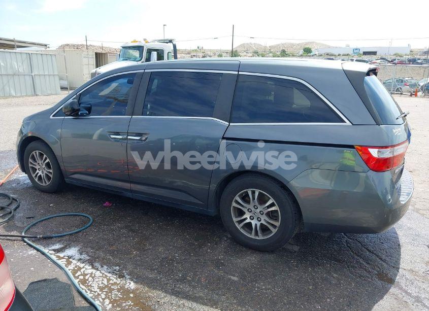 Photo 14 of 2011 Honda Odyssey EX-L (VIN 5FNRL5H68BB086943)