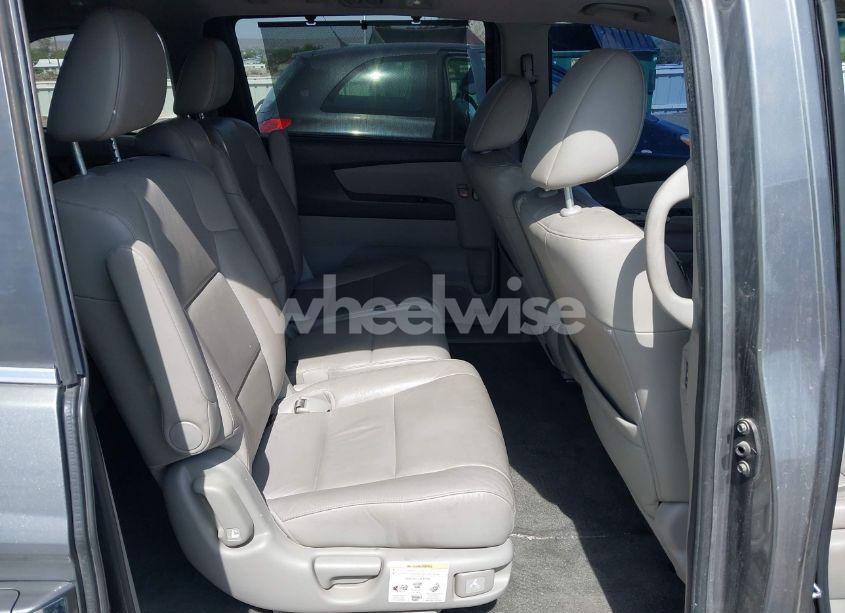 Photo 8 of 2011 Honda Odyssey EX-L (VIN 5FNRL5H68BB086943)