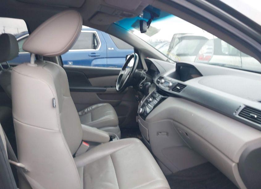 Photo 5 of 2011 Honda Odyssey EX-L (VIN 5FNRL5H68BB095626)