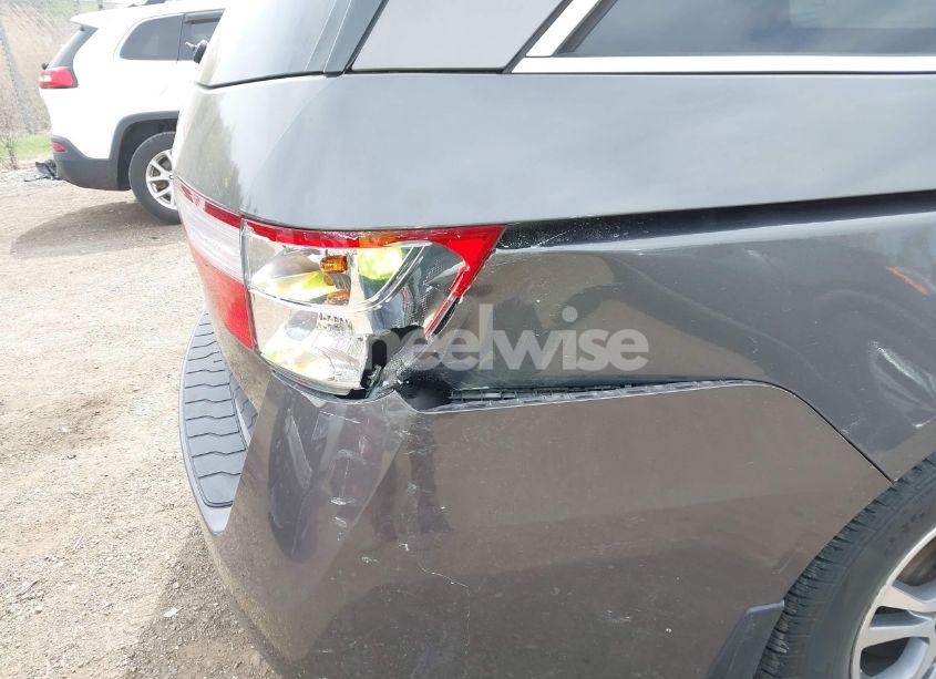 Photo 17 of 2011 Honda Odyssey EX-L (VIN 5FNRL5H68BB100274)