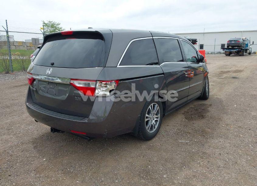 Photo 4 of 2011 Honda Odyssey EX-L (VIN 5FNRL5H68BB100274)