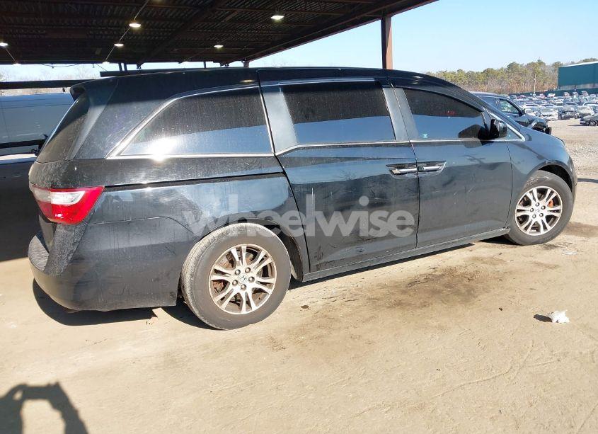 Photo 4 of 2011 Honda Odyssey EX-L (VIN 5FNRL5H68BB102932)