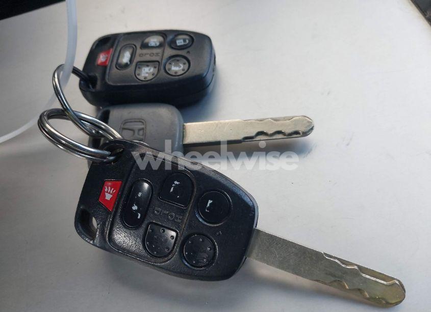 Photo 11 of 2012 Honda Odyssey EX-L (VIN 5FNRL5H68CB036755)