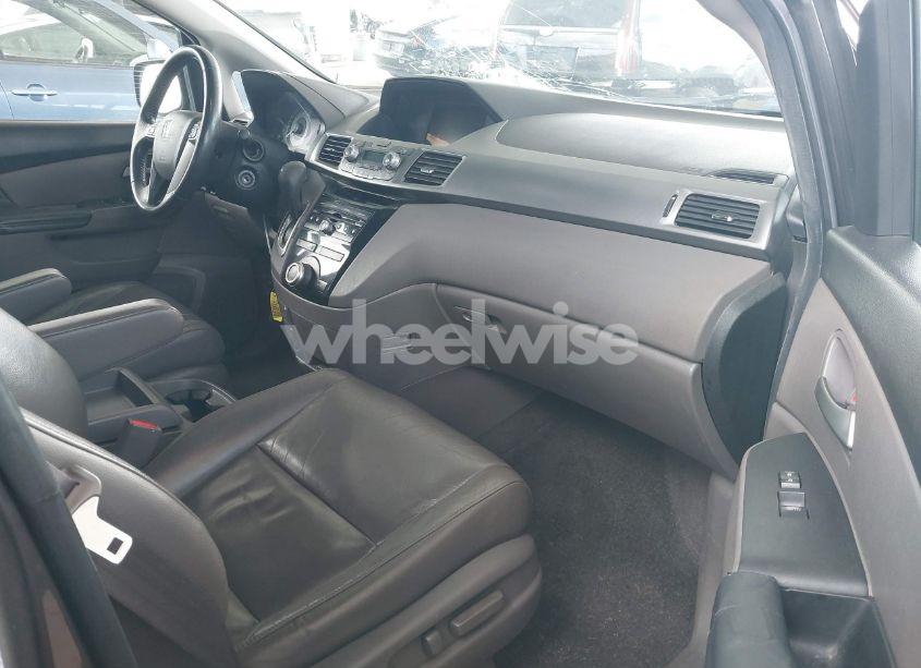 Photo 5 of 2012 Honda Odyssey EX-L (VIN 5FNRL5H68CB036755)