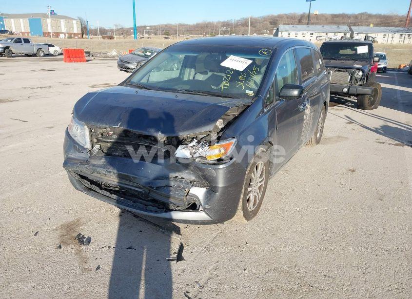 Photo 2 of 2012 Honda Odyssey EX-L (VIN 5FNRL5H68CB039591)