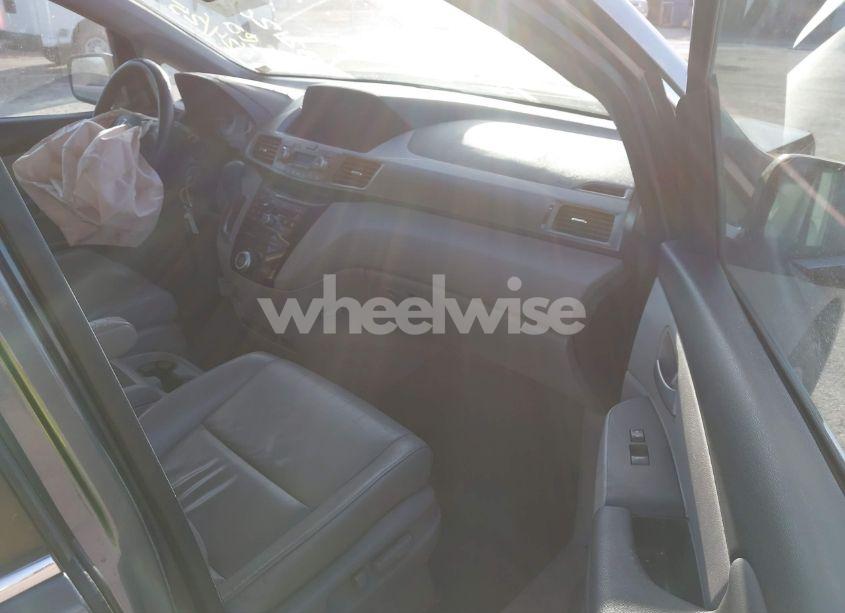 Photo 5 of 2012 Honda Odyssey EX-L (VIN 5FNRL5H68CB039591)