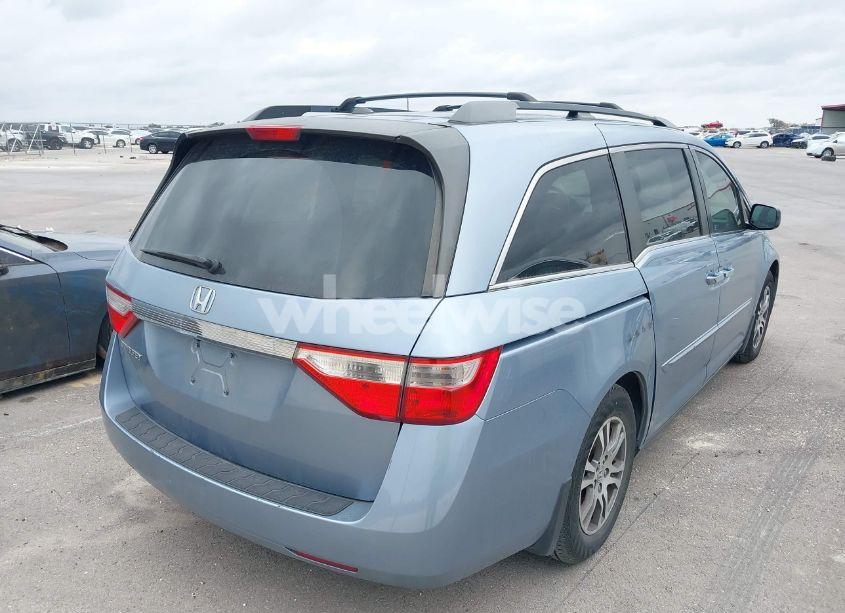 Photo 4 of 2012 Honda Odyssey EX-L (VIN 5FNRL5H68CB057198)