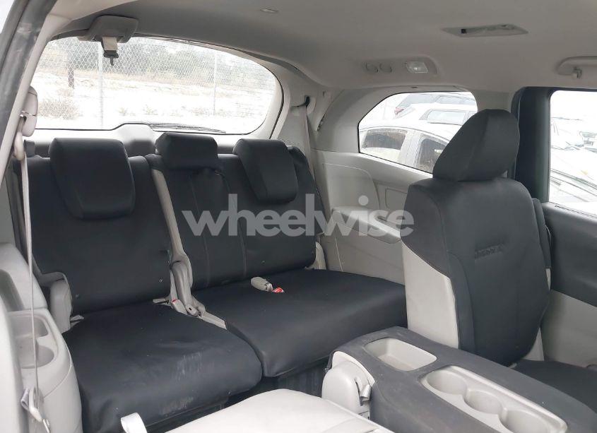 Photo 8 of 2012 Honda Odyssey EX-L (VIN 5FNRL5H68CB057198)