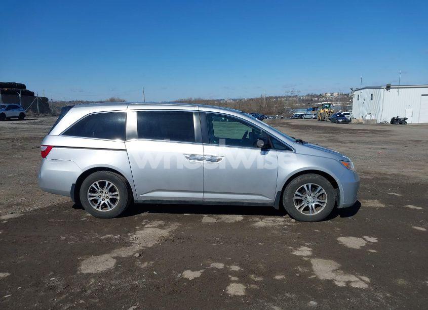 Photo 13 of 2012 Honda Odyssey EX-L (VIN 5FNRL5H68CB075586)