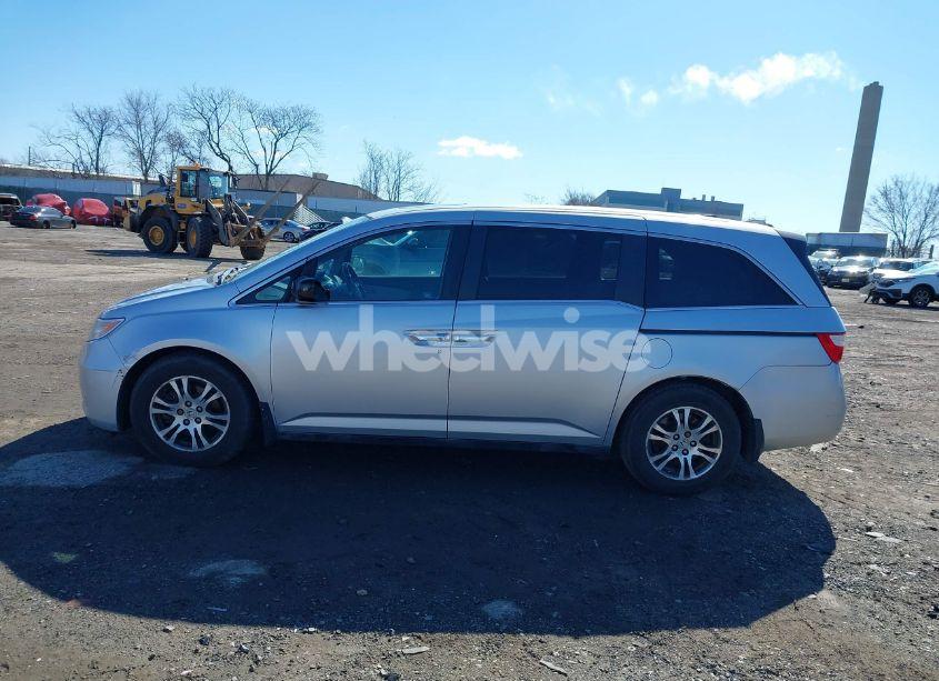 Photo 14 of 2012 Honda Odyssey EX-L (VIN 5FNRL5H68CB075586)
