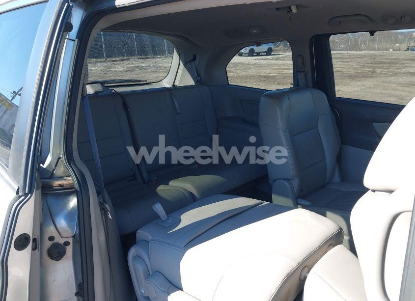 Photo 8 of 2012 Honda Odyssey EX-L (VIN 5FNRL5H68CB075586)