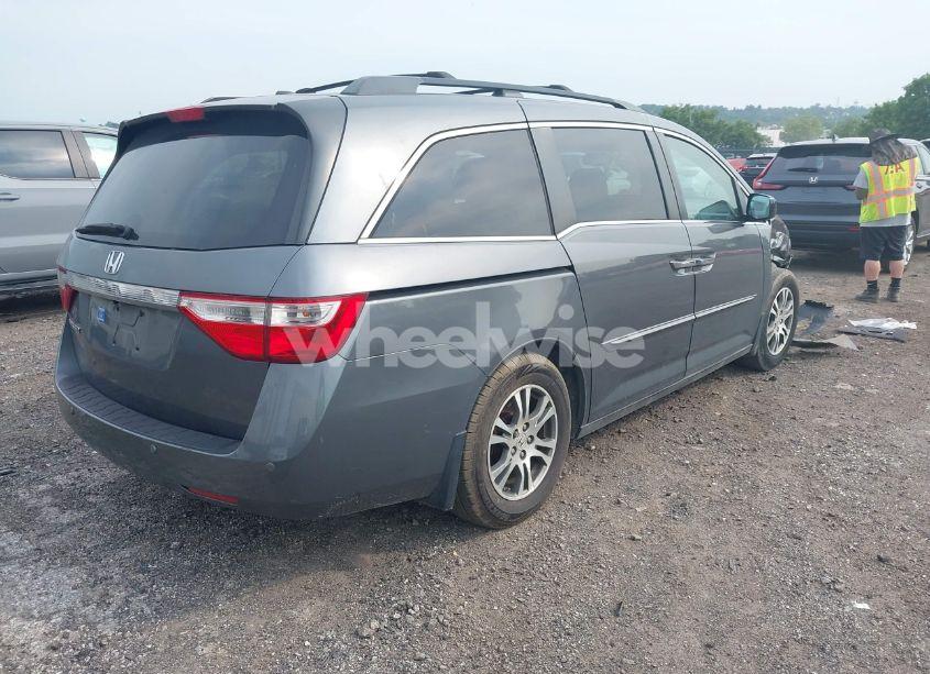 Photo 4 of 2012 Honda Odyssey EX-L (VIN 5FNRL5H68CB118341)