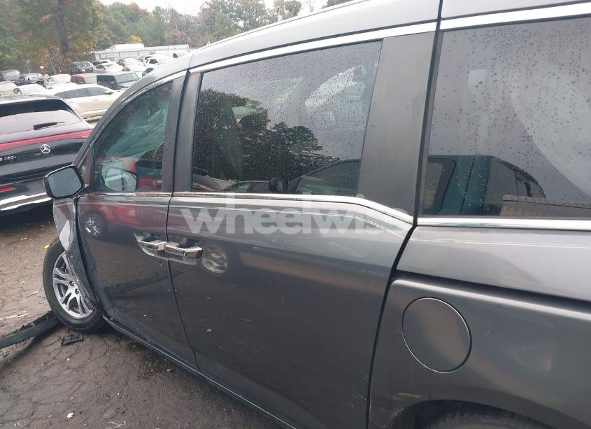 Photo 14 of 2012 Honda Odyssey EX-L (VIN 5FNRL5H68CB135317)