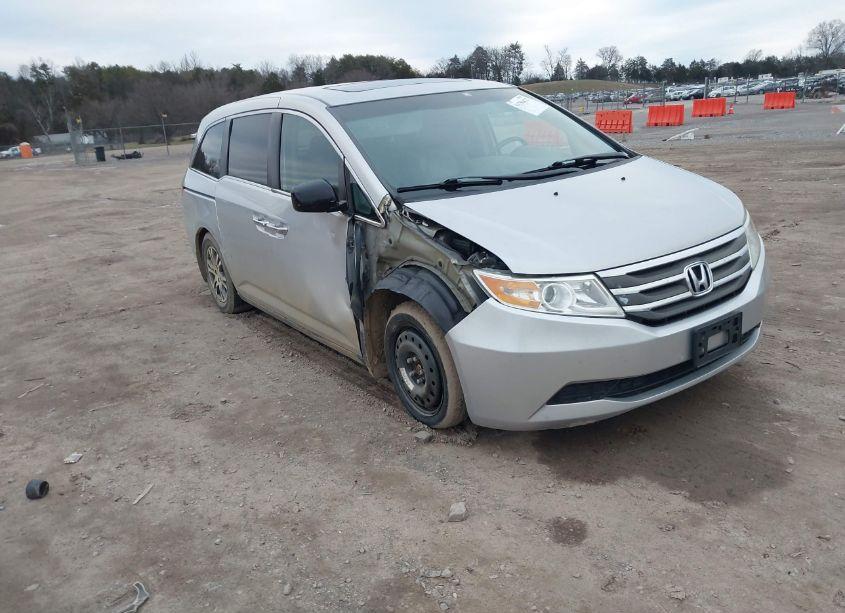 2013 Honda Odyssey EX-L (VIN 5FNRL5H68DB011257) main photo
