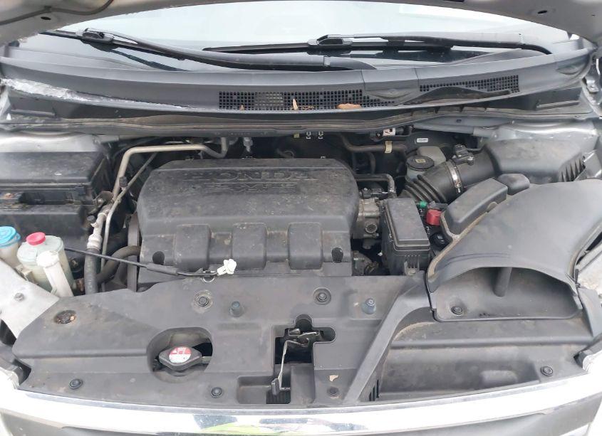 Photo 10 of 2013 Honda Odyssey EX-L (VIN 5FNRL5H68DB011257)