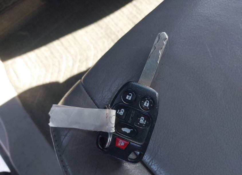 Photo 11 of 2013 Honda Odyssey EX-L (VIN 5FNRL5H68DB011257)