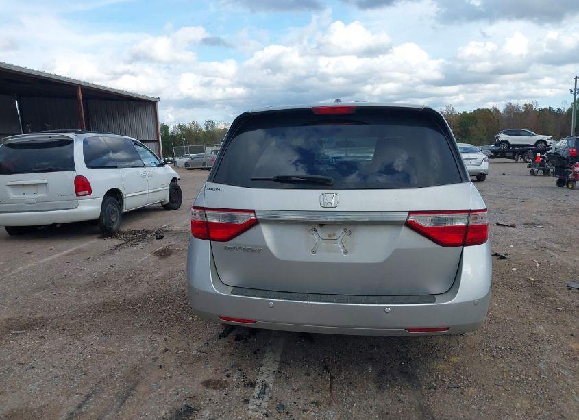 Photo 16 of 2013 Honda Odyssey EX-L (VIN 5FNRL5H68DB038104)