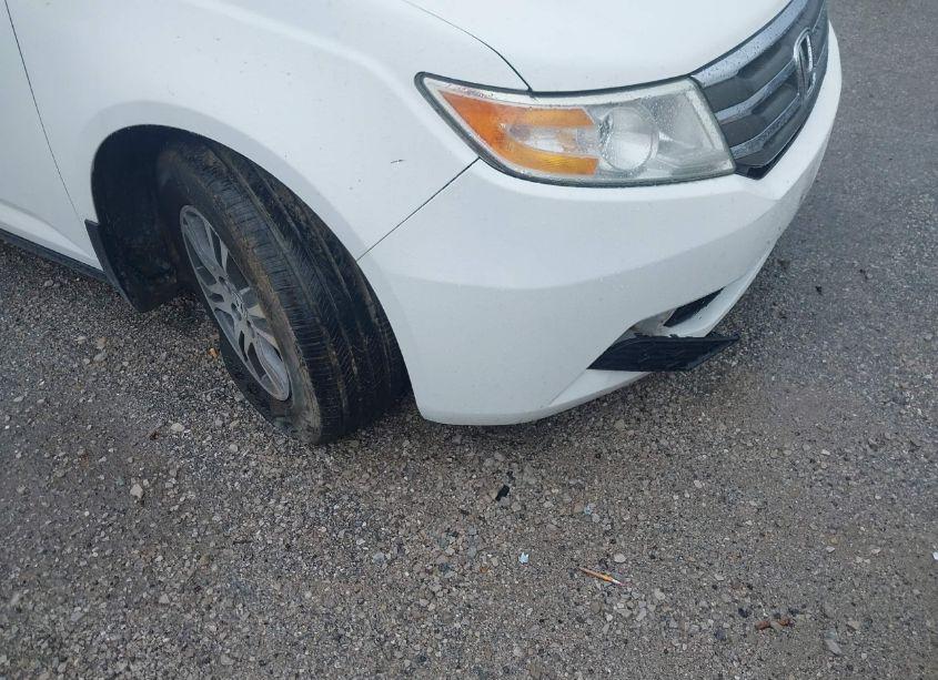 Photo 6 of 2013 Honda Odyssey EX-L (VIN 5FNRL5H68DB039818)