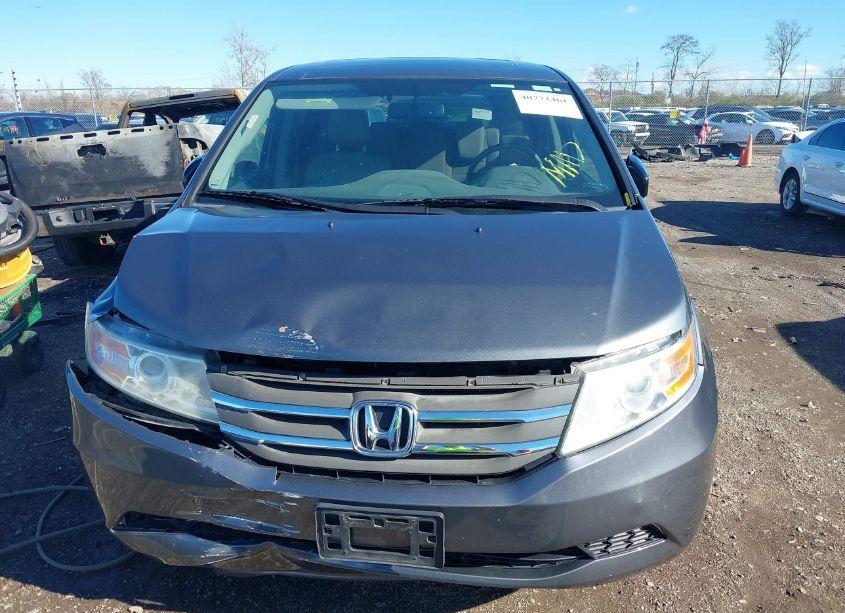 Photo 12 of 2013 Honda Odyssey EX-L (VIN 5FNRL5H68DB041102)