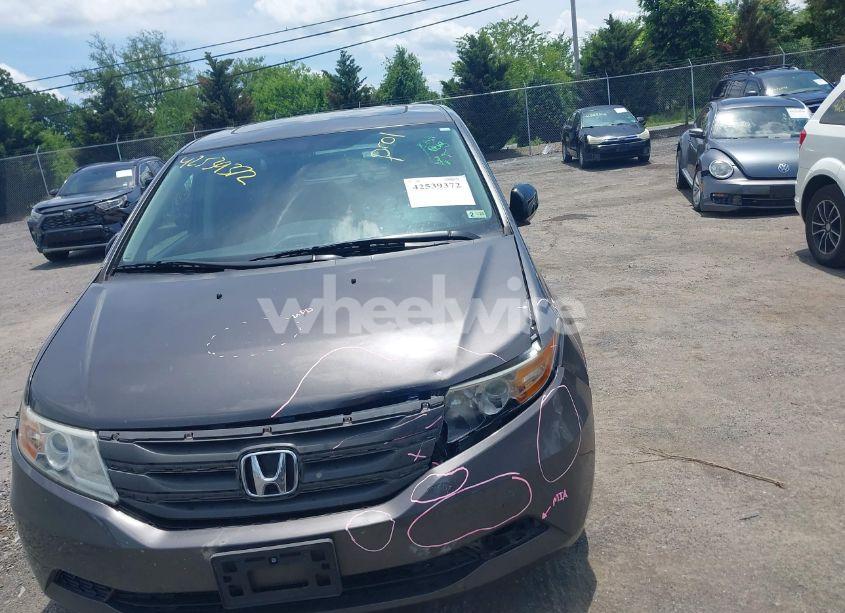 Photo 12 of 2013 Honda Odyssey EX-L (VIN 5FNRL5H68DB072933)