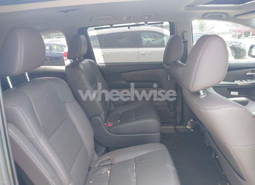 Photo 8 of 2013 Honda Odyssey EX-L (VIN 5FNRL5H68DB072933)