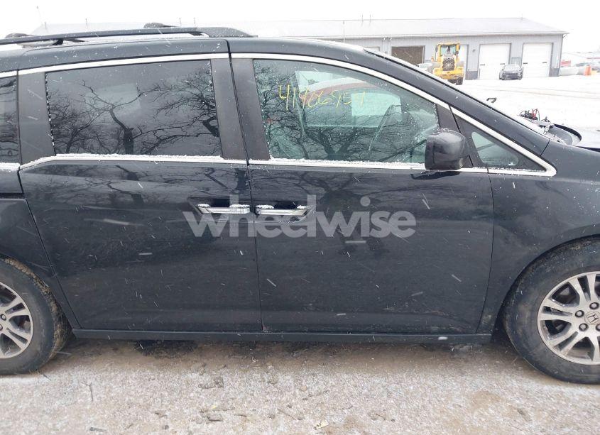 Photo 13 of 2013 Honda Odyssey EX-L (VIN 5FNRL5H68DB084225)