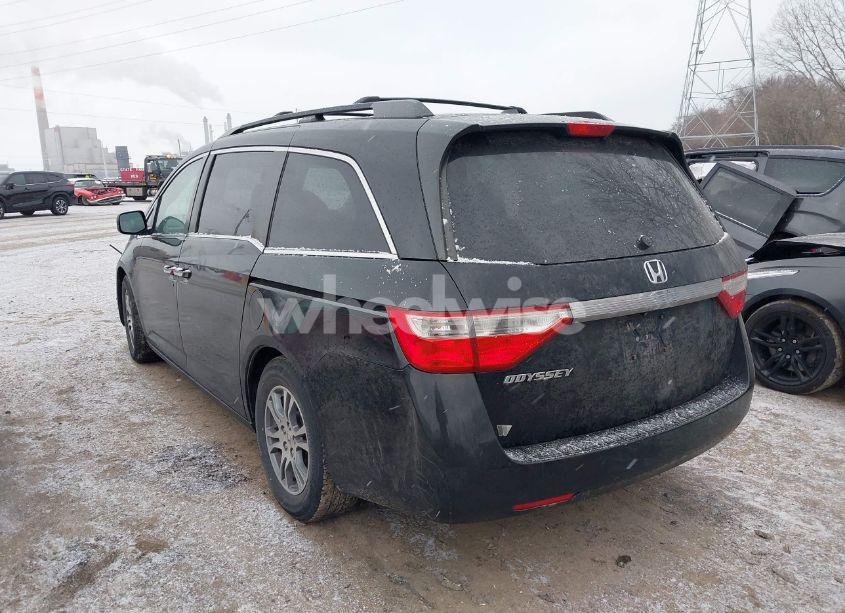 Photo 3 of 2013 Honda Odyssey EX-L (VIN 5FNRL5H68DB084225)