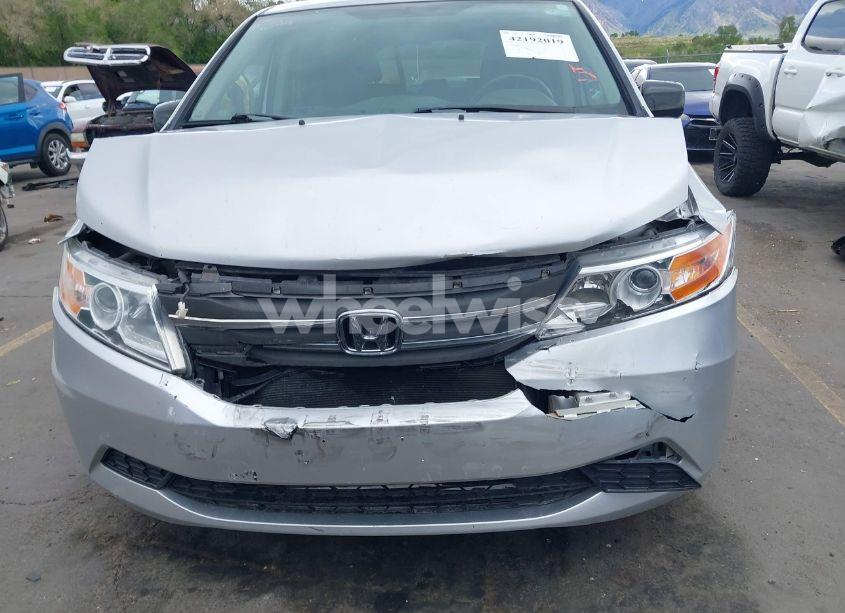 Photo 6 of 2013 Honda Odyssey EX-L (VIN 5FNRL5H68DB084760)