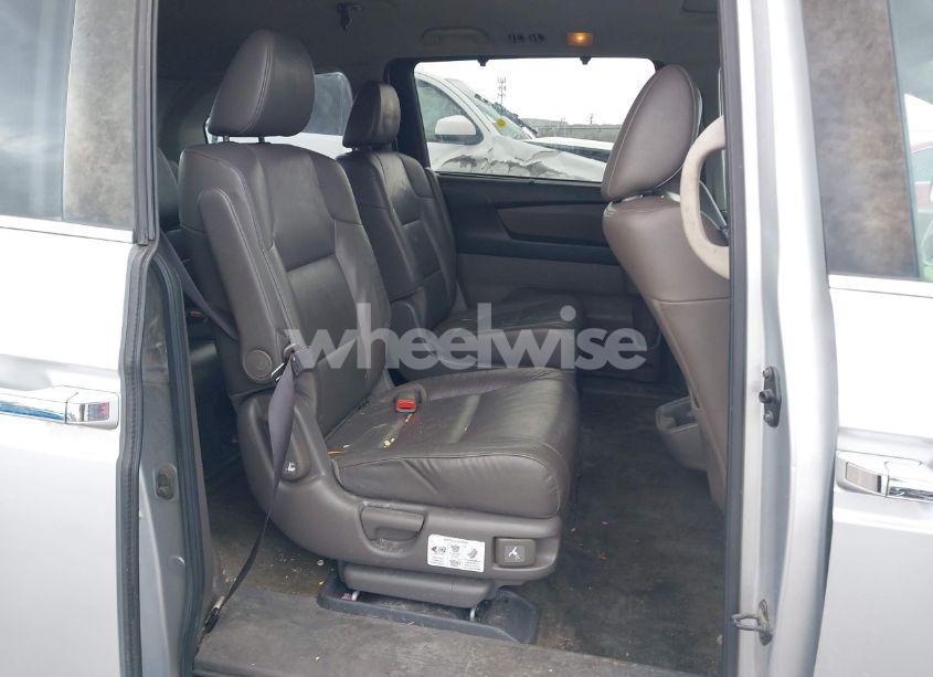 Photo 8 of 2013 Honda Odyssey EX-L (VIN 5FNRL5H68DB084760)