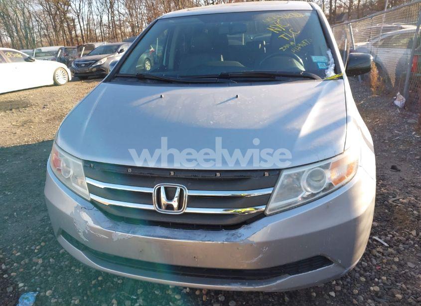 Photo 12 of 2013 Honda Odyssey EX-L (VIN 5FNRL5H68DB091577)