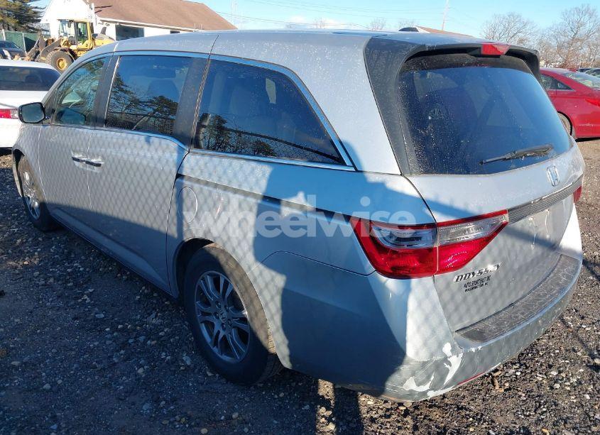 Photo 14 of 2013 Honda Odyssey EX-L (VIN 5FNRL5H68DB091577)