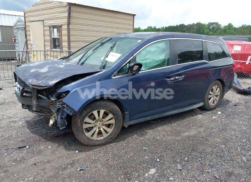 Photo 2 of 2014 Honda Odyssey EX-L (VIN 5FNRL5H68EB015990)