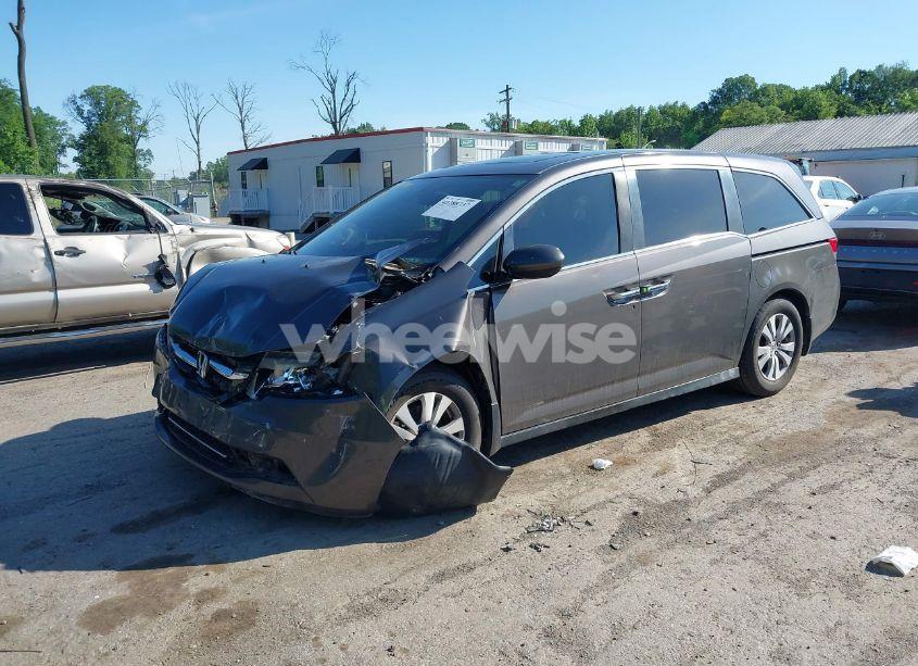 Photo 2 of 2014 Honda Odyssey EX-L (VIN 5FNRL5H68EB017707)